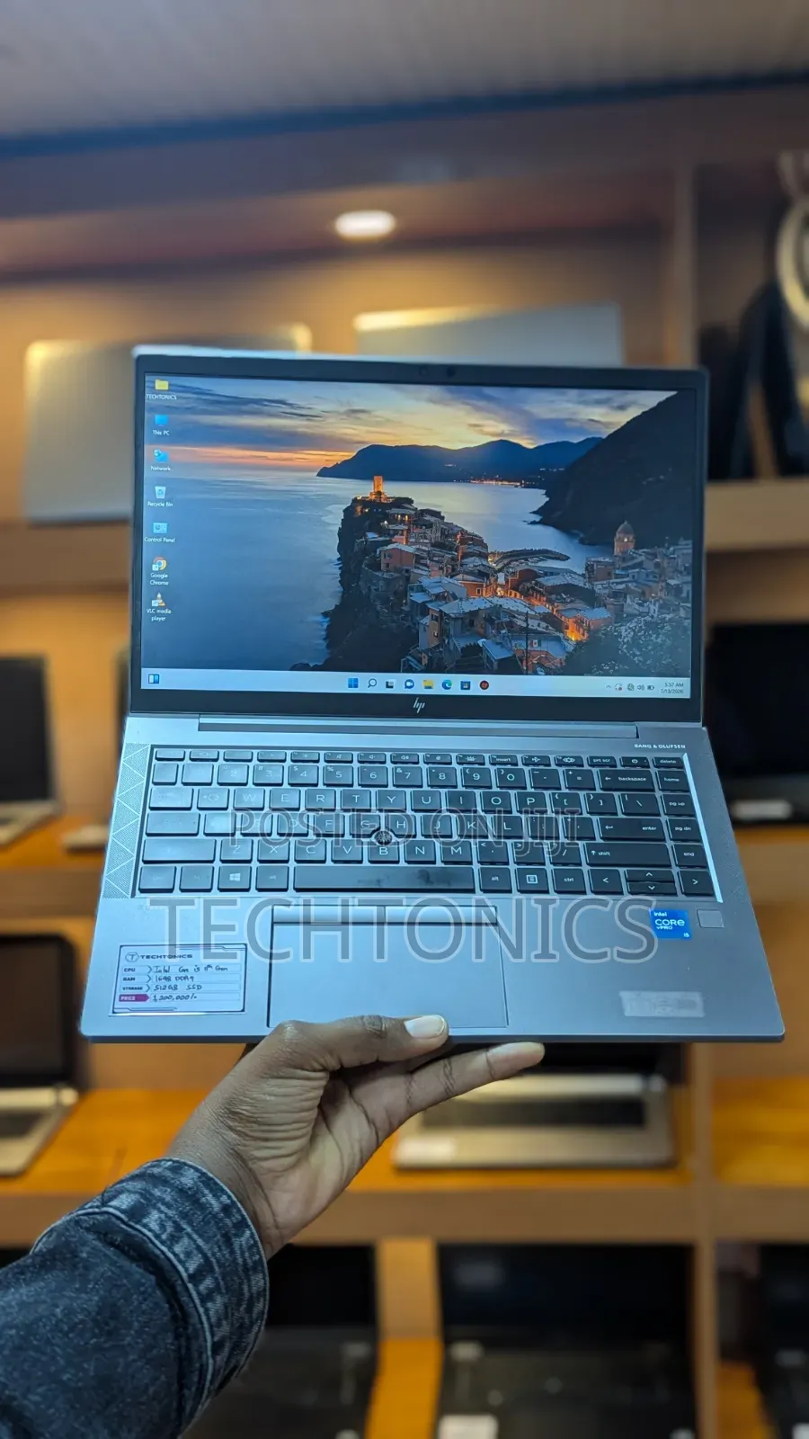New Laptop HP ZBook Firefly G8 16GB Intel Core i5 SSD 512GB