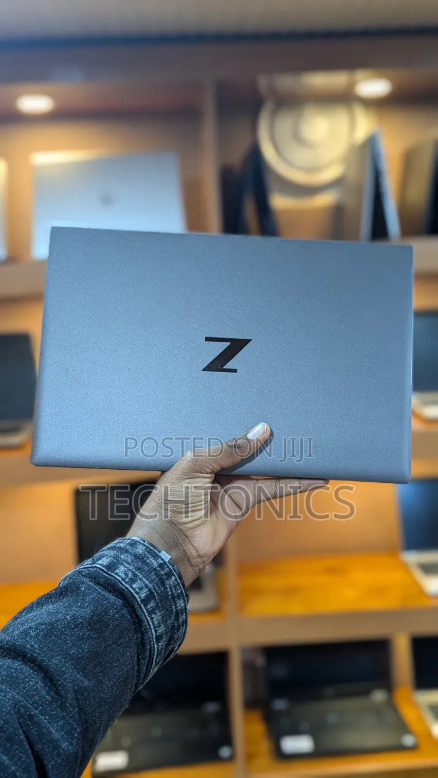 New Laptop HP ZBook Firefly G8 16GB Intel Core i5 SSD 512GB