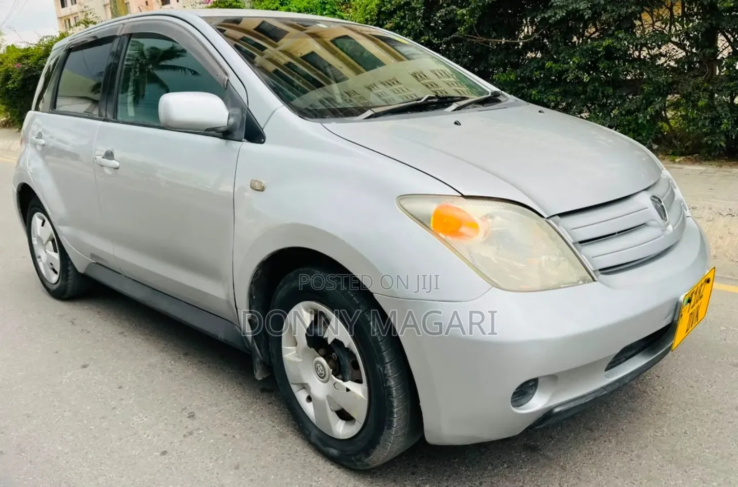 Toyota IST 2004 Silver