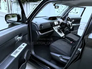 Toyota Corolla Rumion 2011 Black