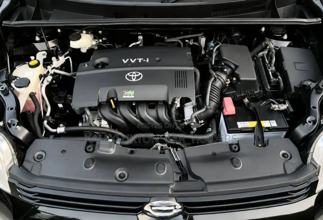 Toyota Corolla Rumion 2011 Black