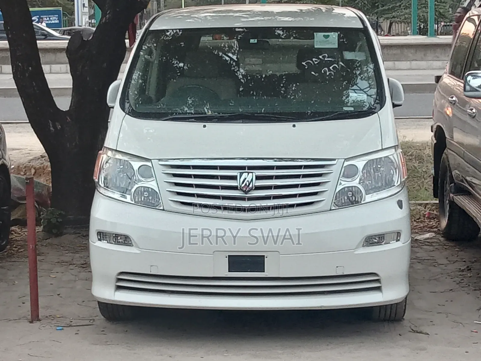 Toyota Alphard 2006 White