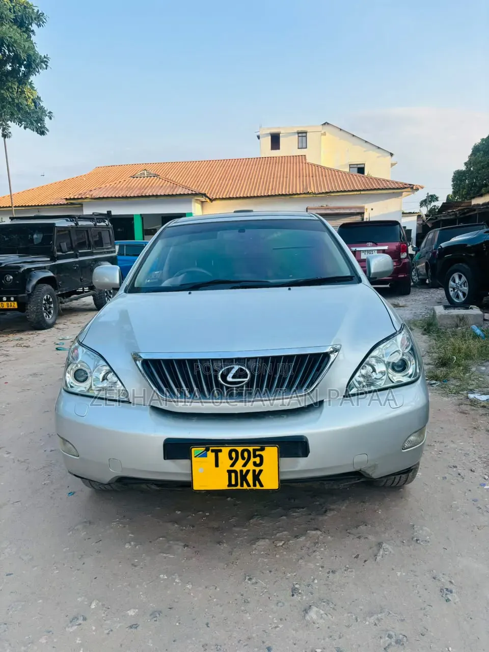 Toyota Harrier 2005 Silver