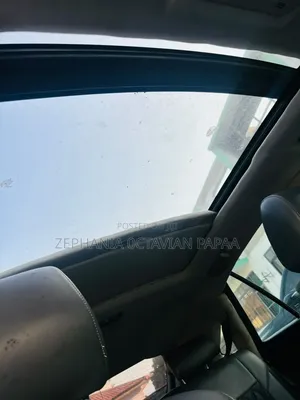 Toyota Harrier 2005 Silver