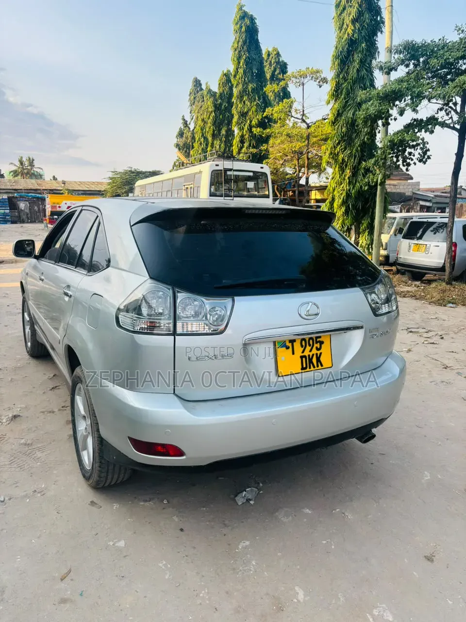 Toyota Harrier 2005 Silver