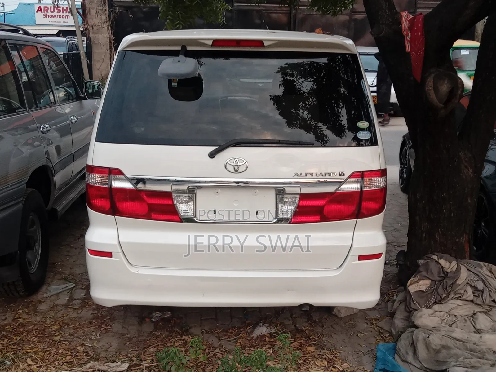 Toyota Alphard 2006 White