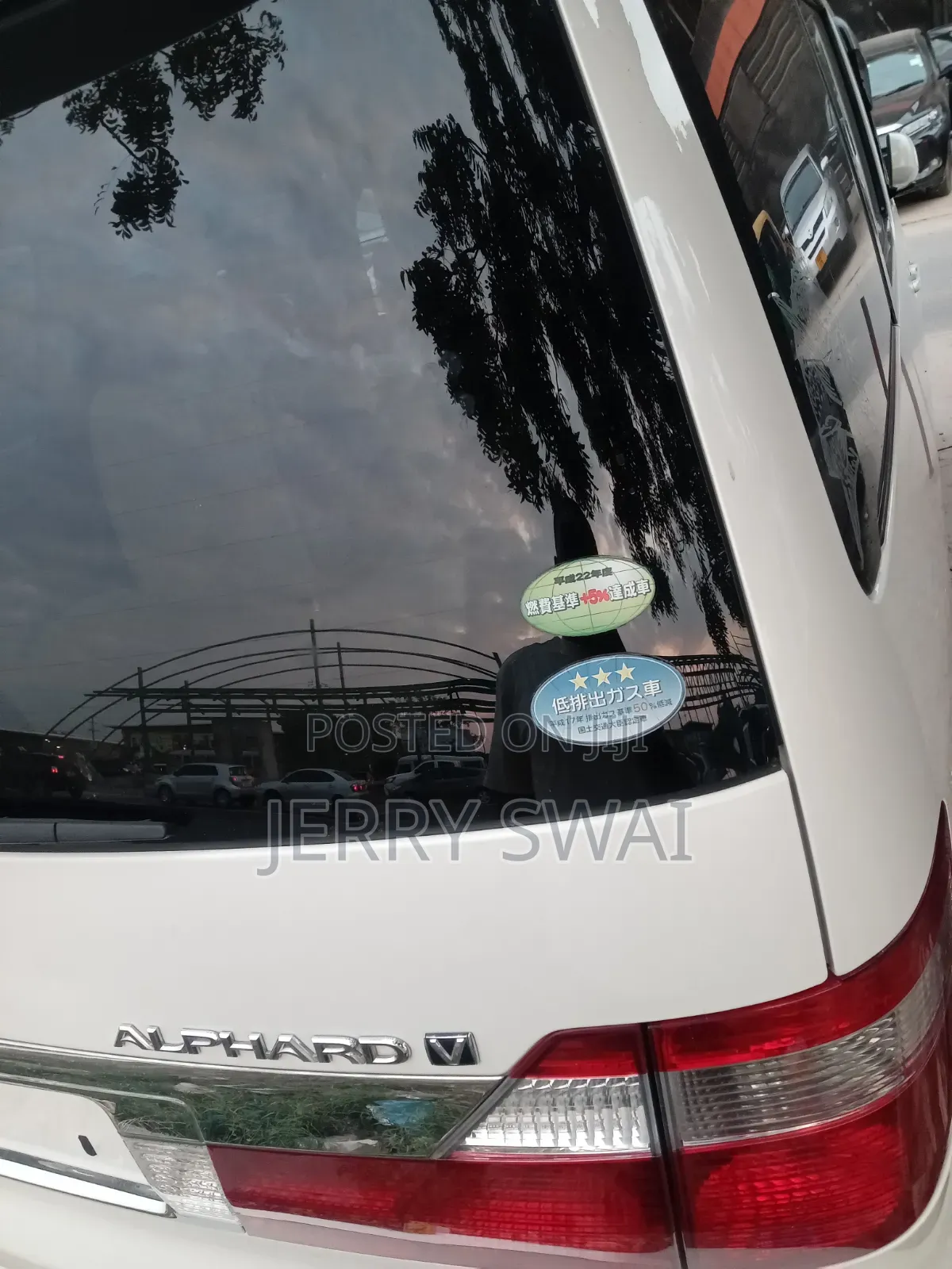 Toyota Alphard 2006 White