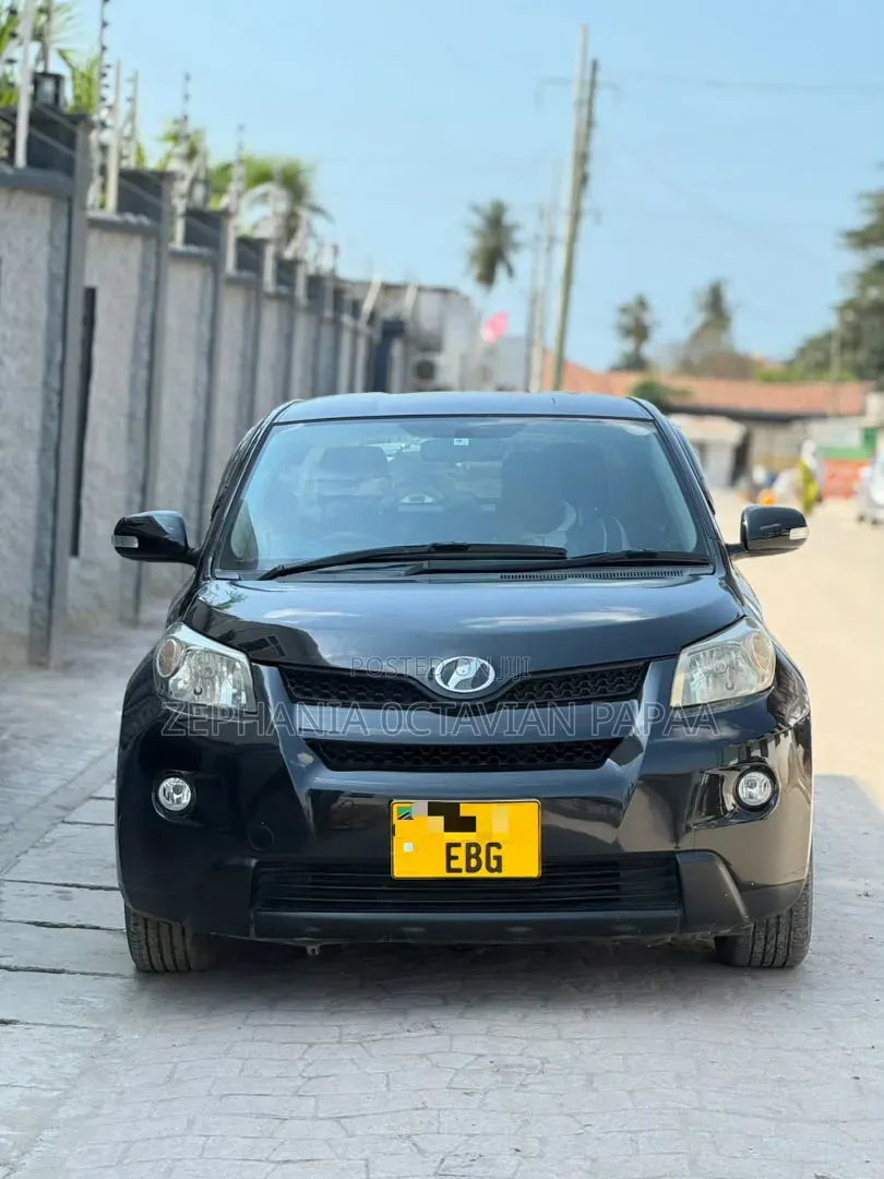 Toyota IST 2008 Black