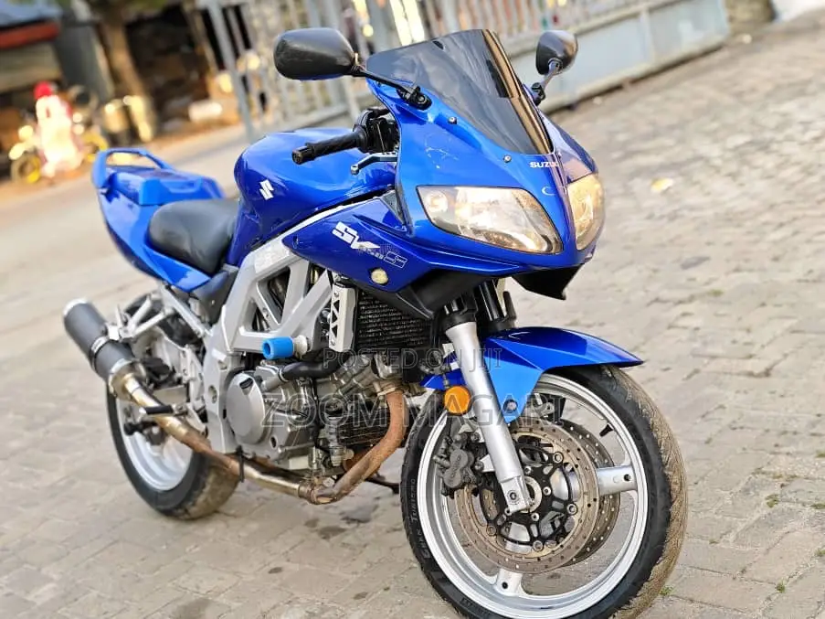 Suzuki SFV650 2021 Blue