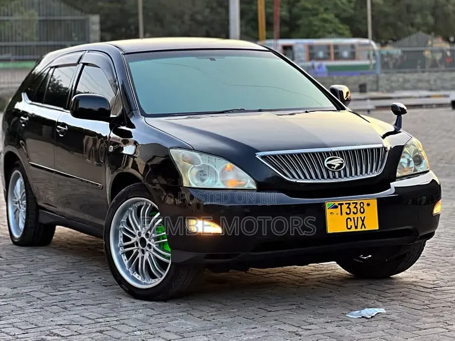 Toyota Harrier 2005 Black