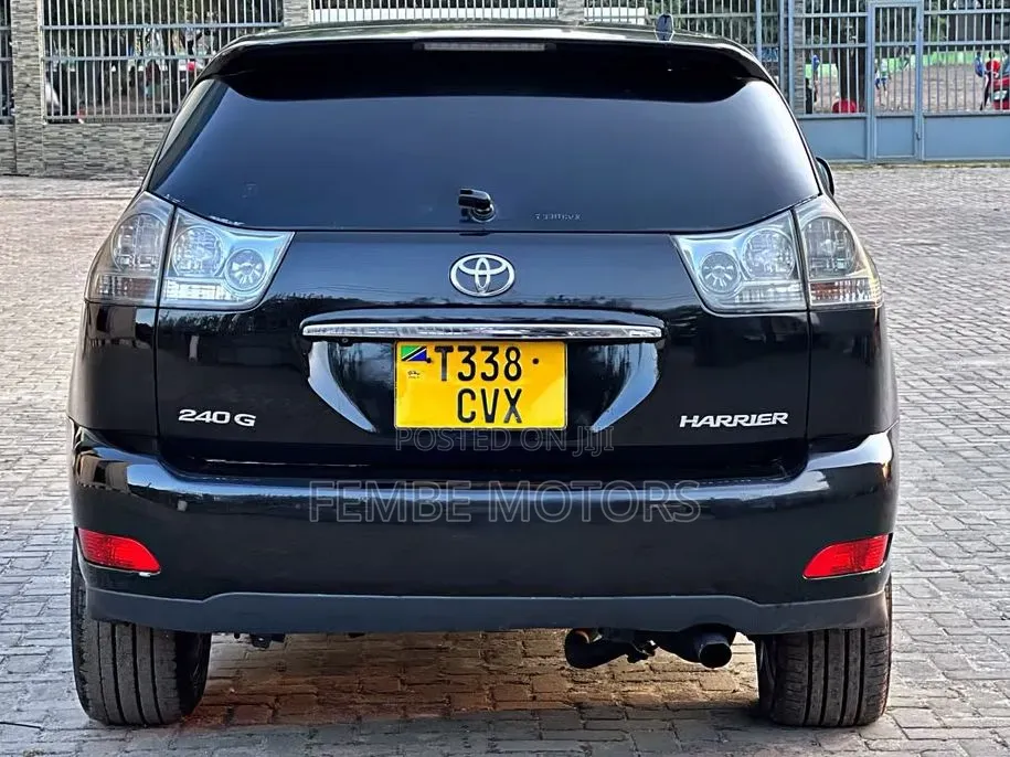 Toyota Harrier 2005 Black