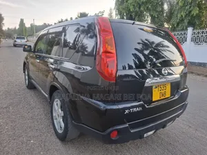 Nissan X-Trail 2010 Black