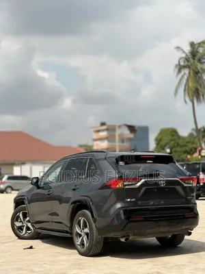 New Toyota RAV4 2025 Gray