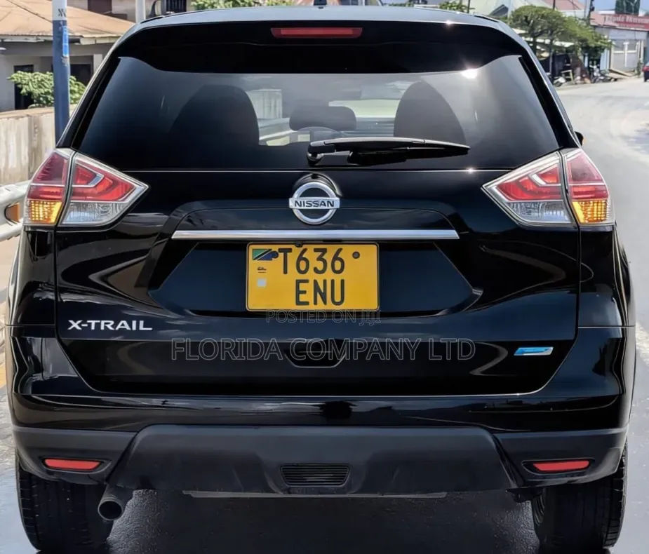 Nissan X-Trail 2012 Black