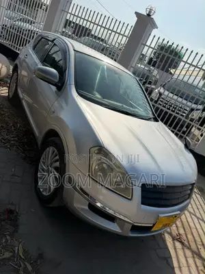 Nissan Dualis 2011 Silver