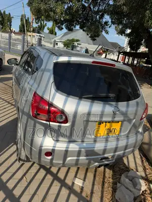 Nissan Dualis 2011 Silver