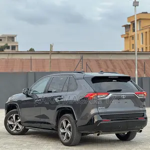 New Toyota RAV4 Plug-In Hybrid 2025 Gray