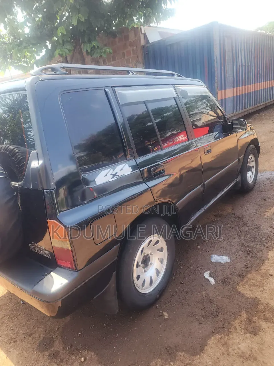 Suzuki Escudo 1997 Black