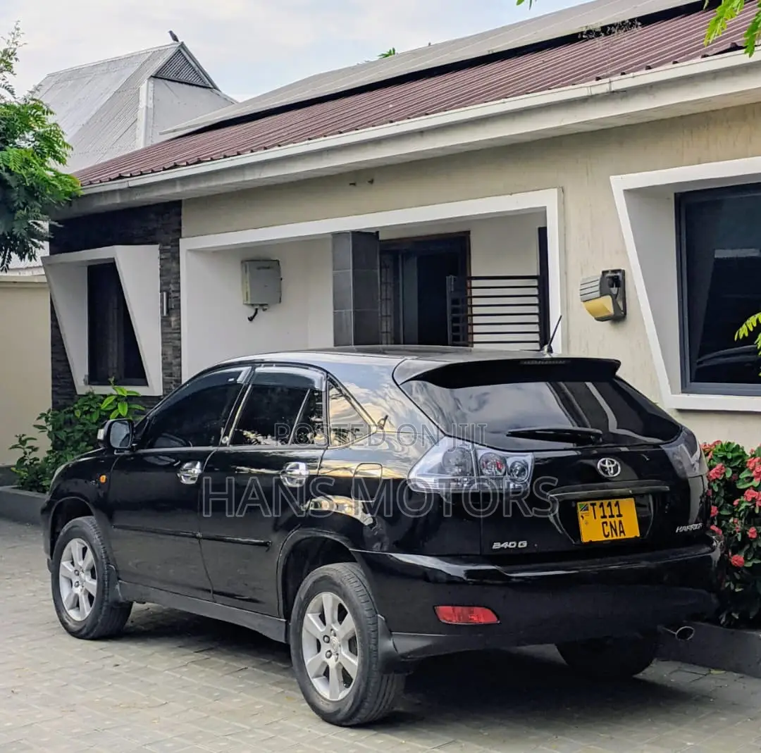 Toyota Harrier 2006 Black