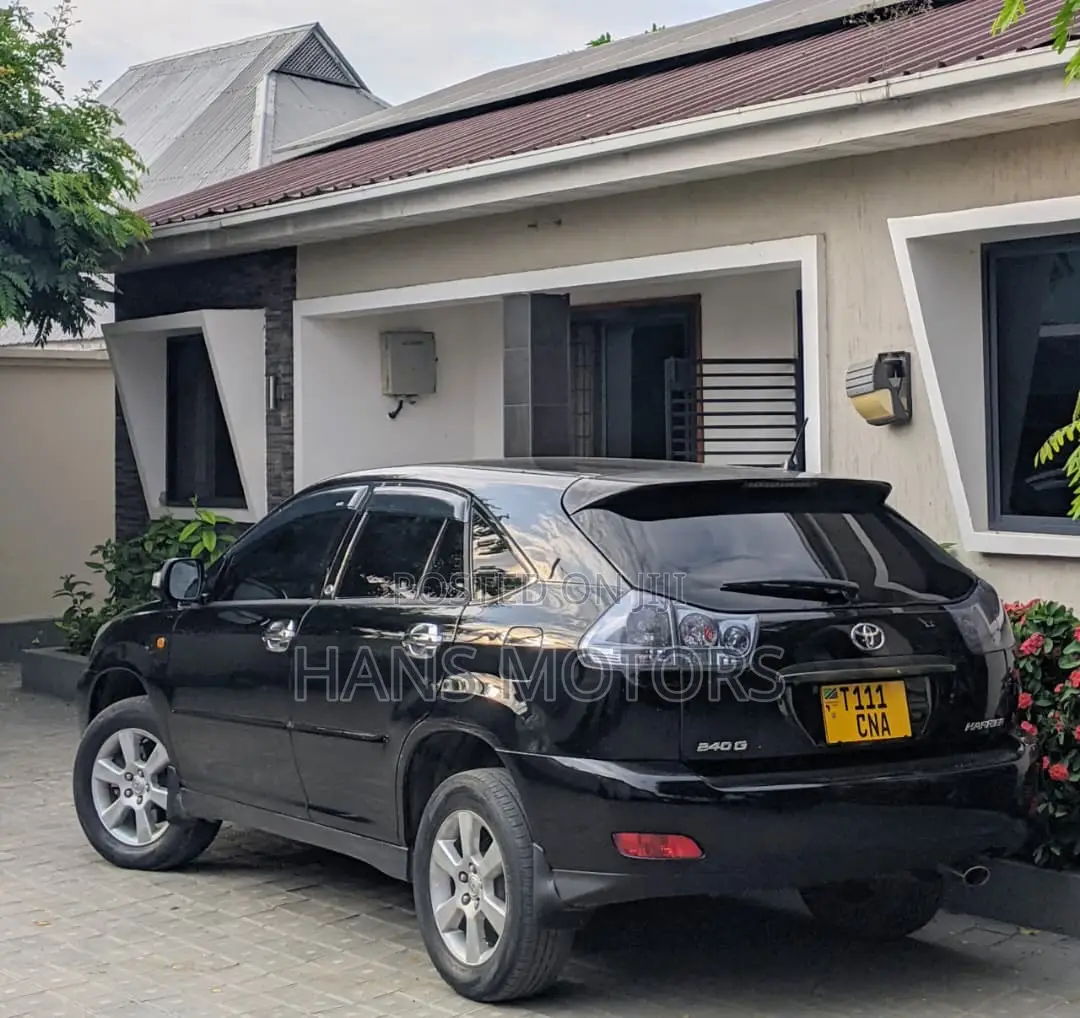 Toyota Harrier 2006 Black