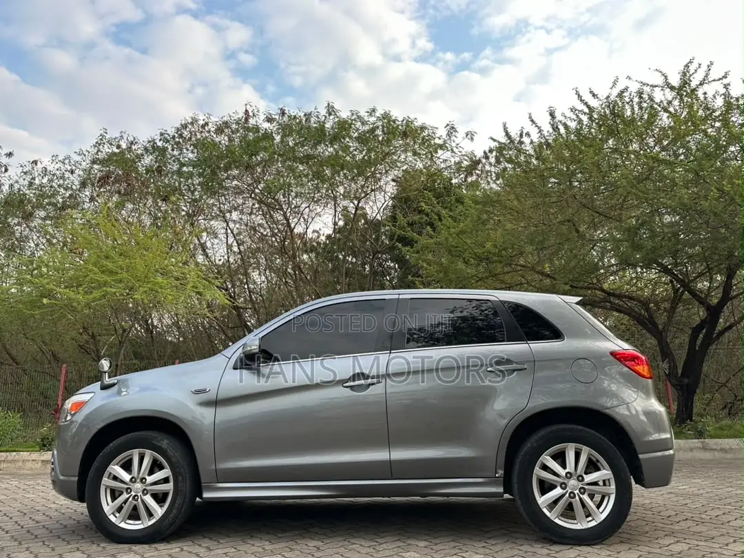 Mitsubishi RVR 2010 Gray