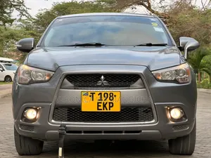 Mitsubishi RVR 2010