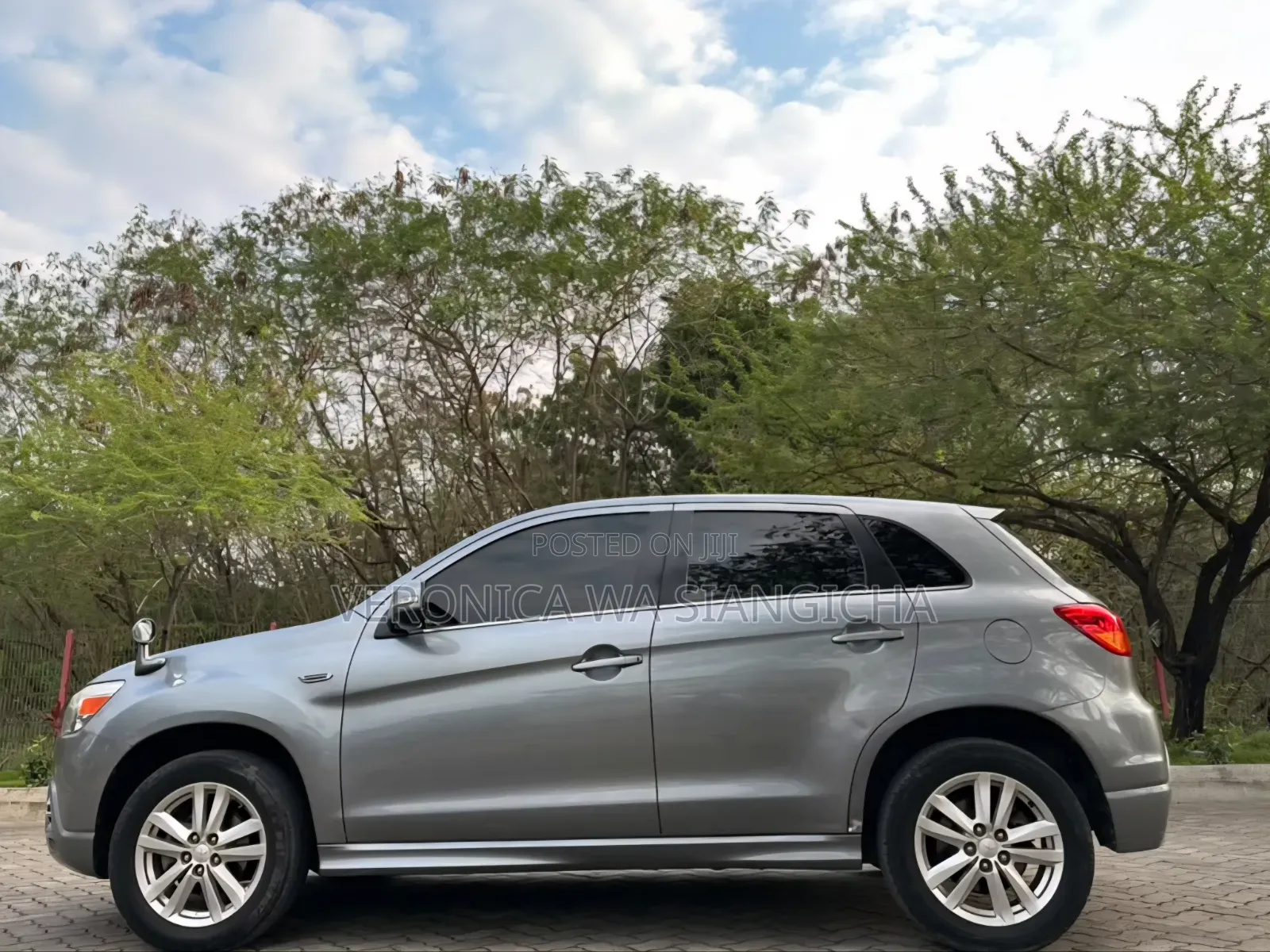 Mitsubishi RVR 2010