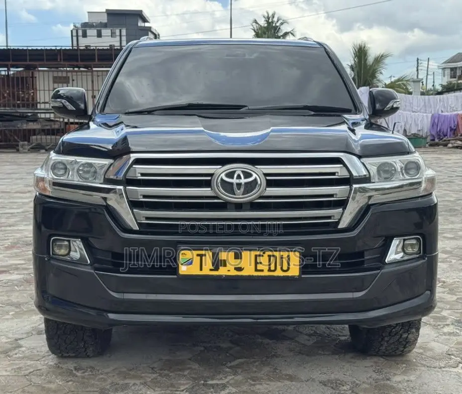 Toyota Land Cruiser 2011 Black