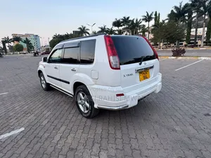 Nissan X-Trail 2009 White