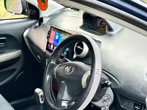 Toyota IST 2004 Blue