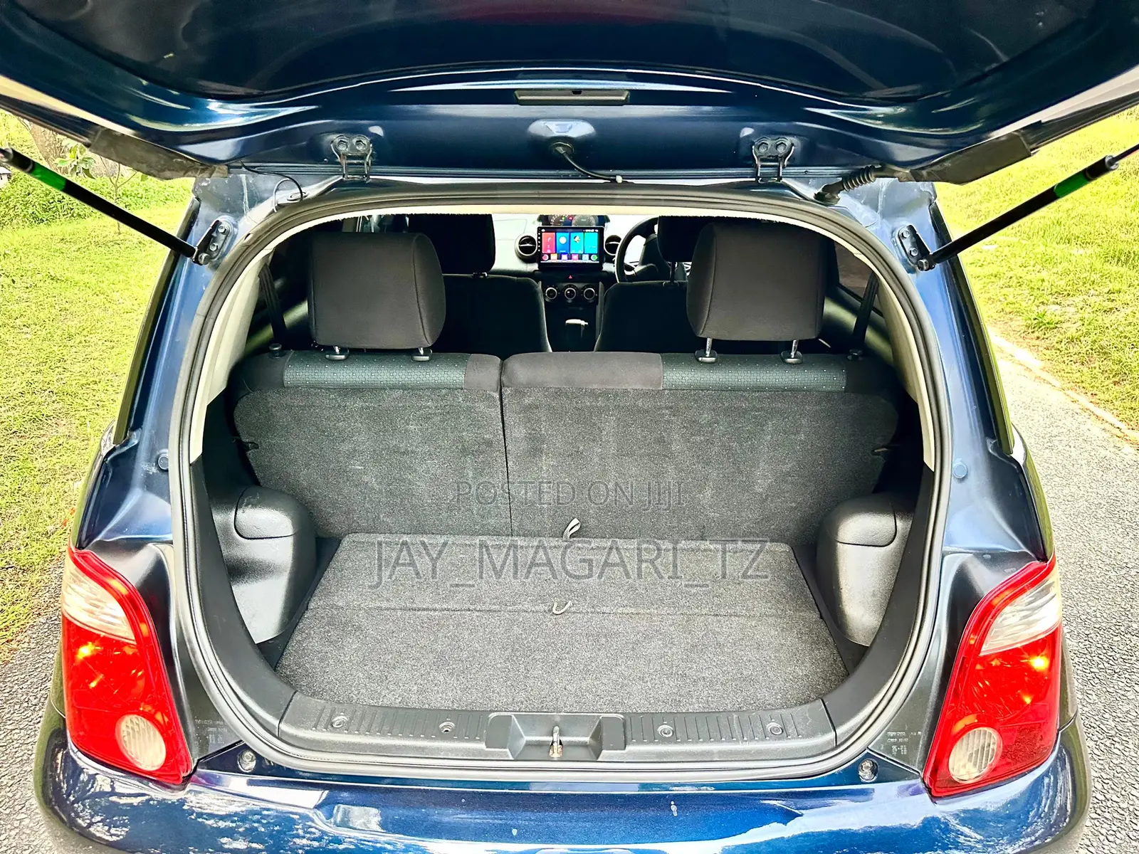 Toyota IST 2004 Blue