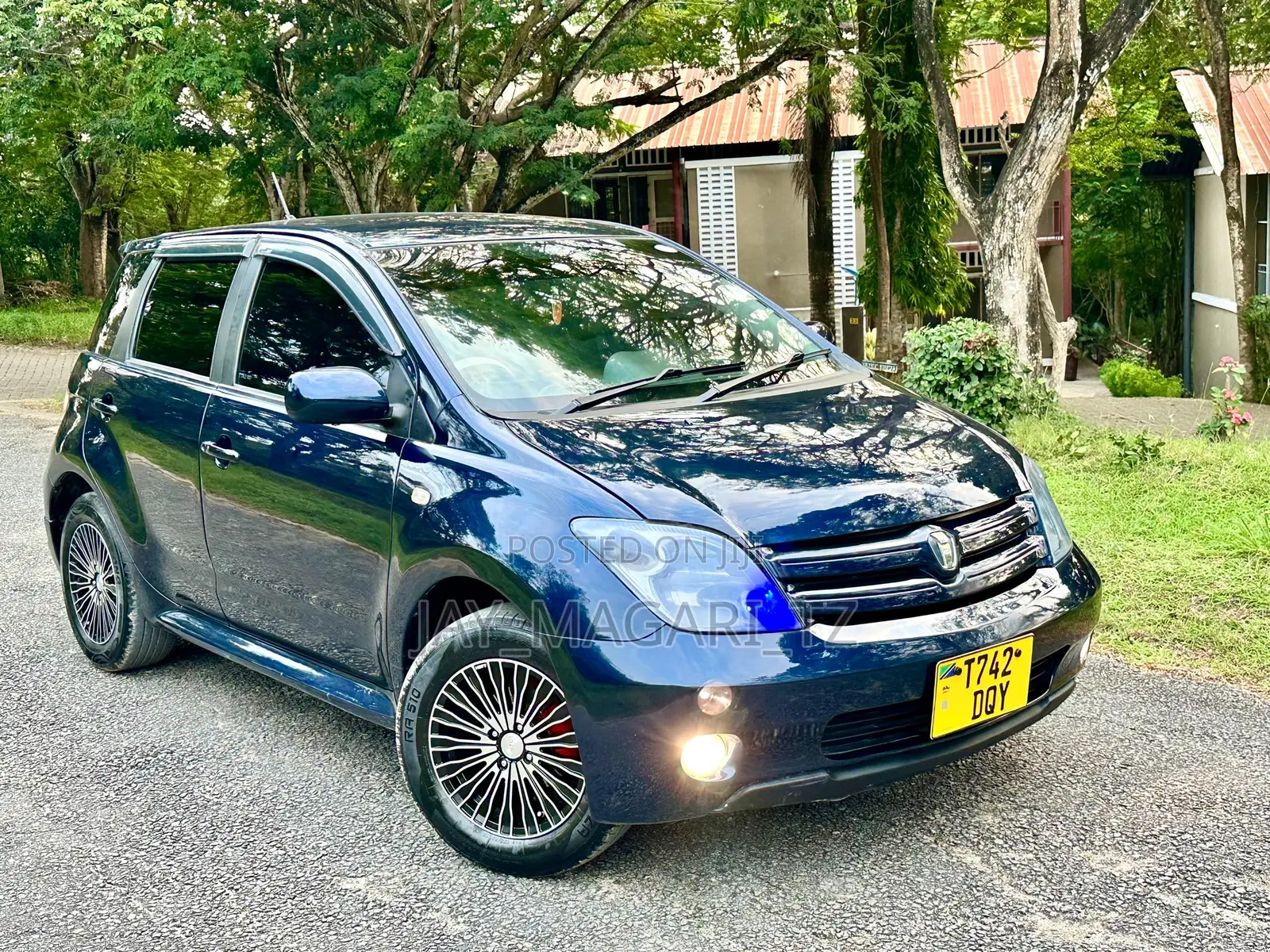 Toyota IST 2004 Blue