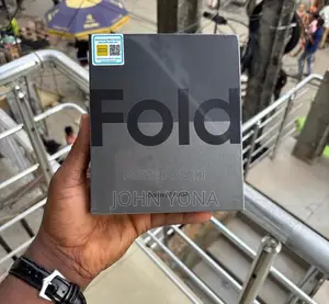 New Samsung Galaxy Z Fold4 256 GB