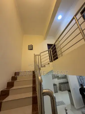 4bdrm Apartment in Upanga East for sale
