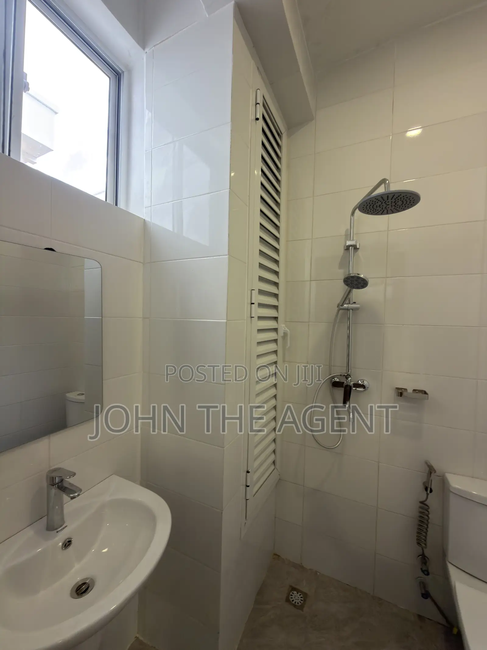 3bdrm Apartment in Kawe for sale