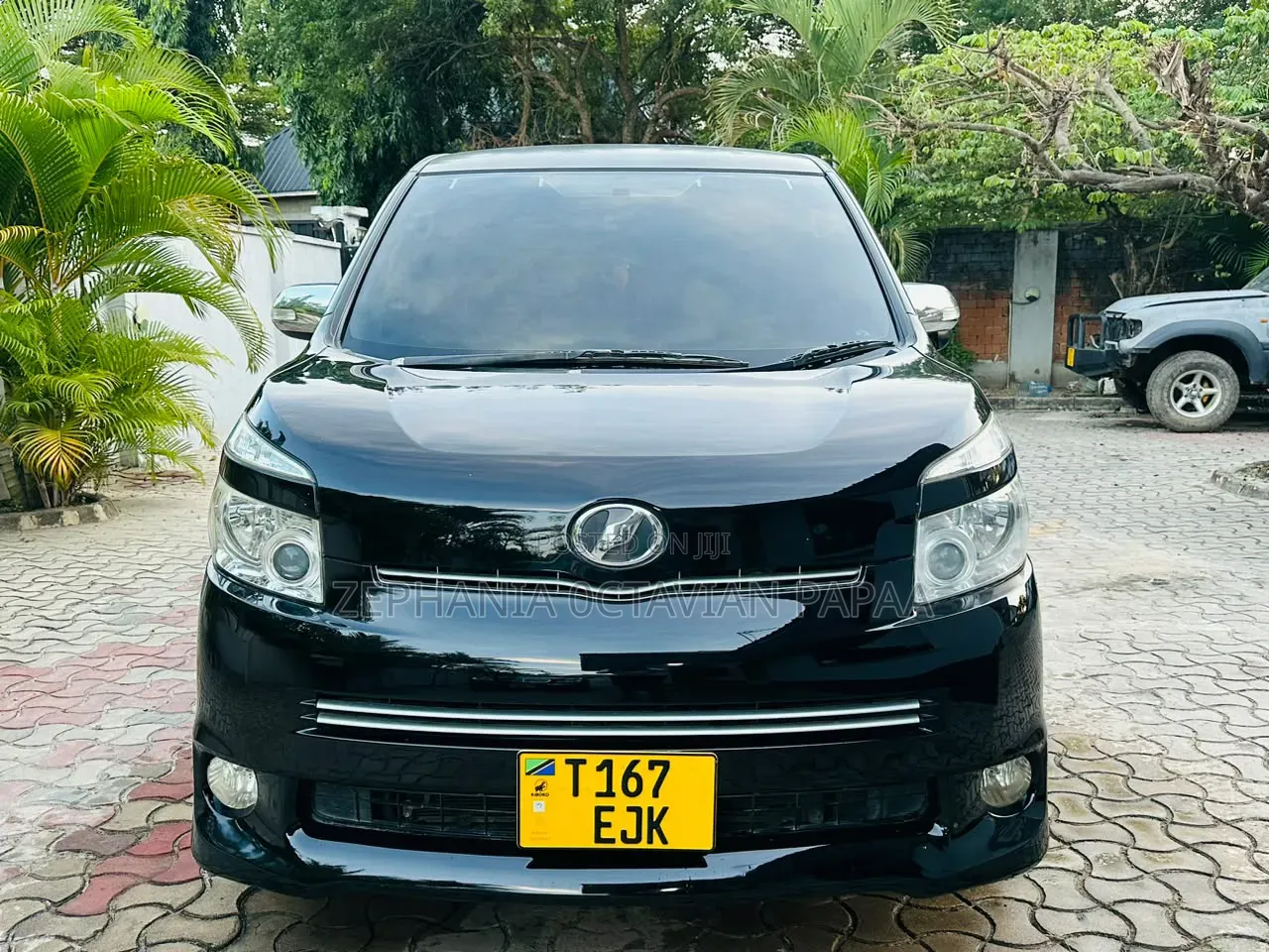 Toyota Voxy 2009 Black