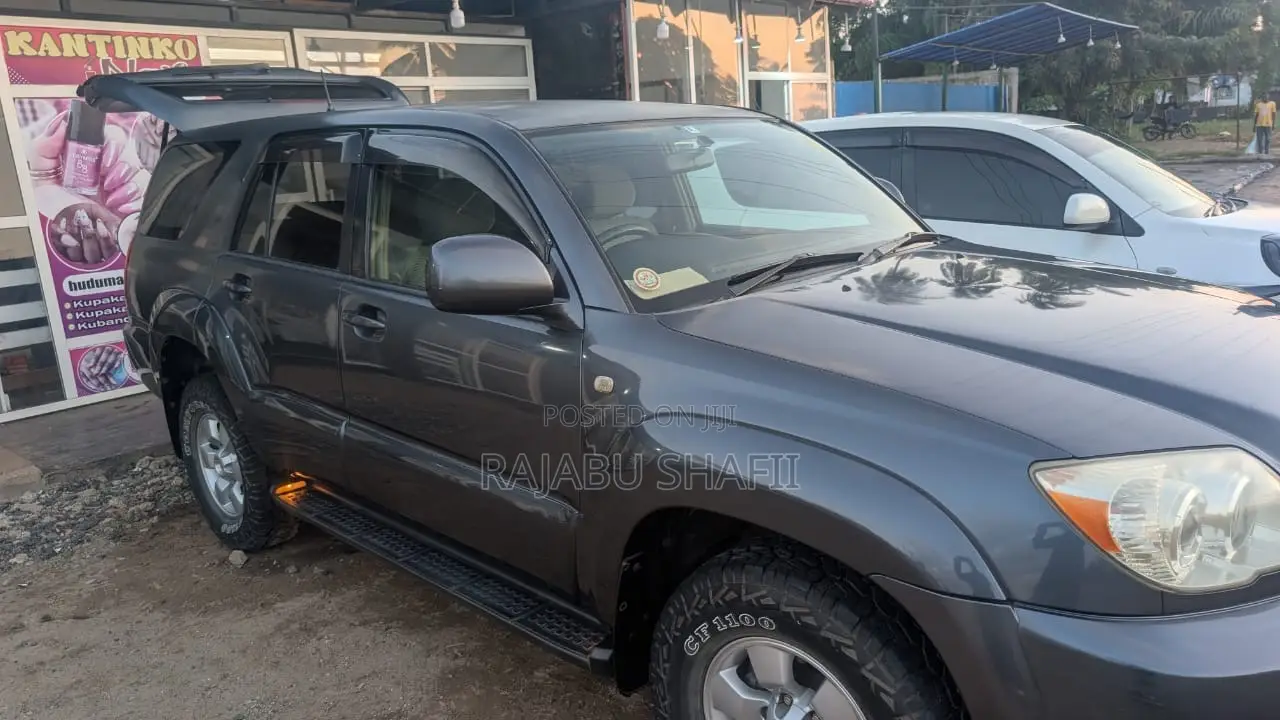 Toyota Hilux Surf 2.7 SSR 2005 Gray