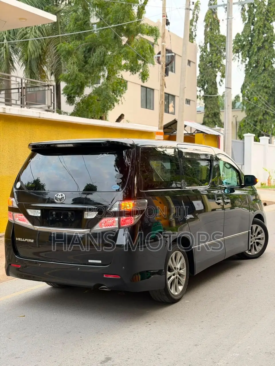 Toyota Alphard 2011 Black