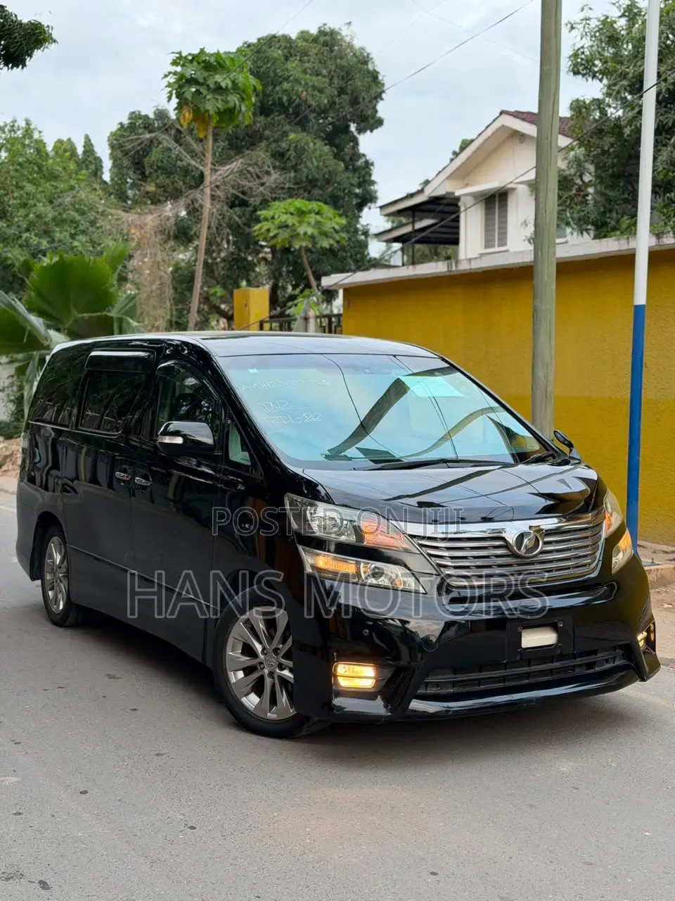 Toyota Alphard 2011 Black