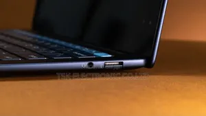New HP Elitebook Ultra G1i 32GB Qualcomm Snapdragon X Elite SSD 512GB