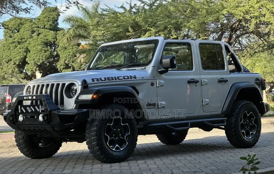 Jeep Wrangler 2024 Silver