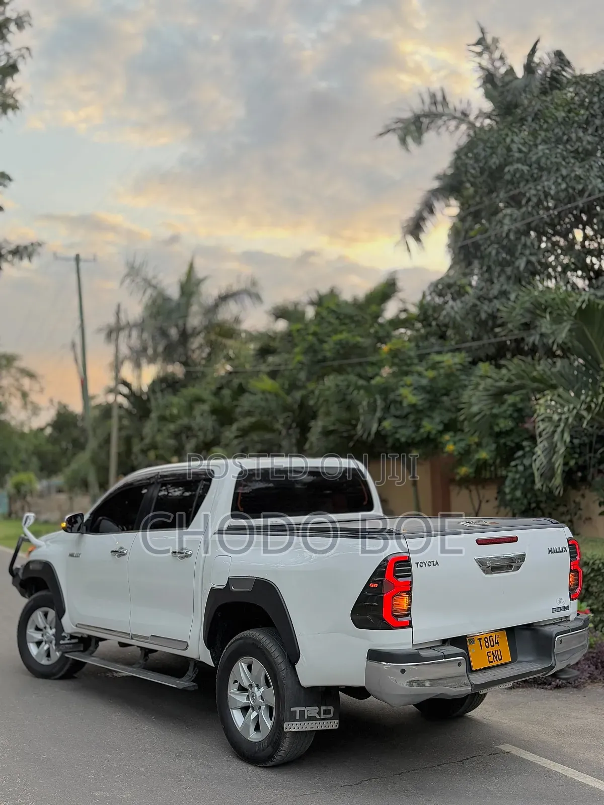 Toyota Hilux 2021 Pearl