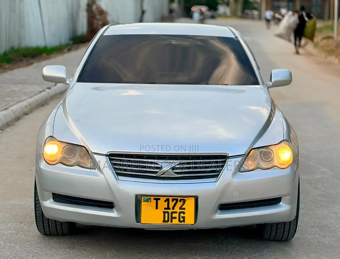 Toyota Mark X 2005 Silver