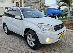 Toyota RAV4 2005 White