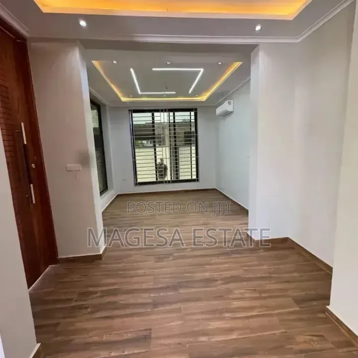 Furnished 3bdrm House in Oysterbay for sale