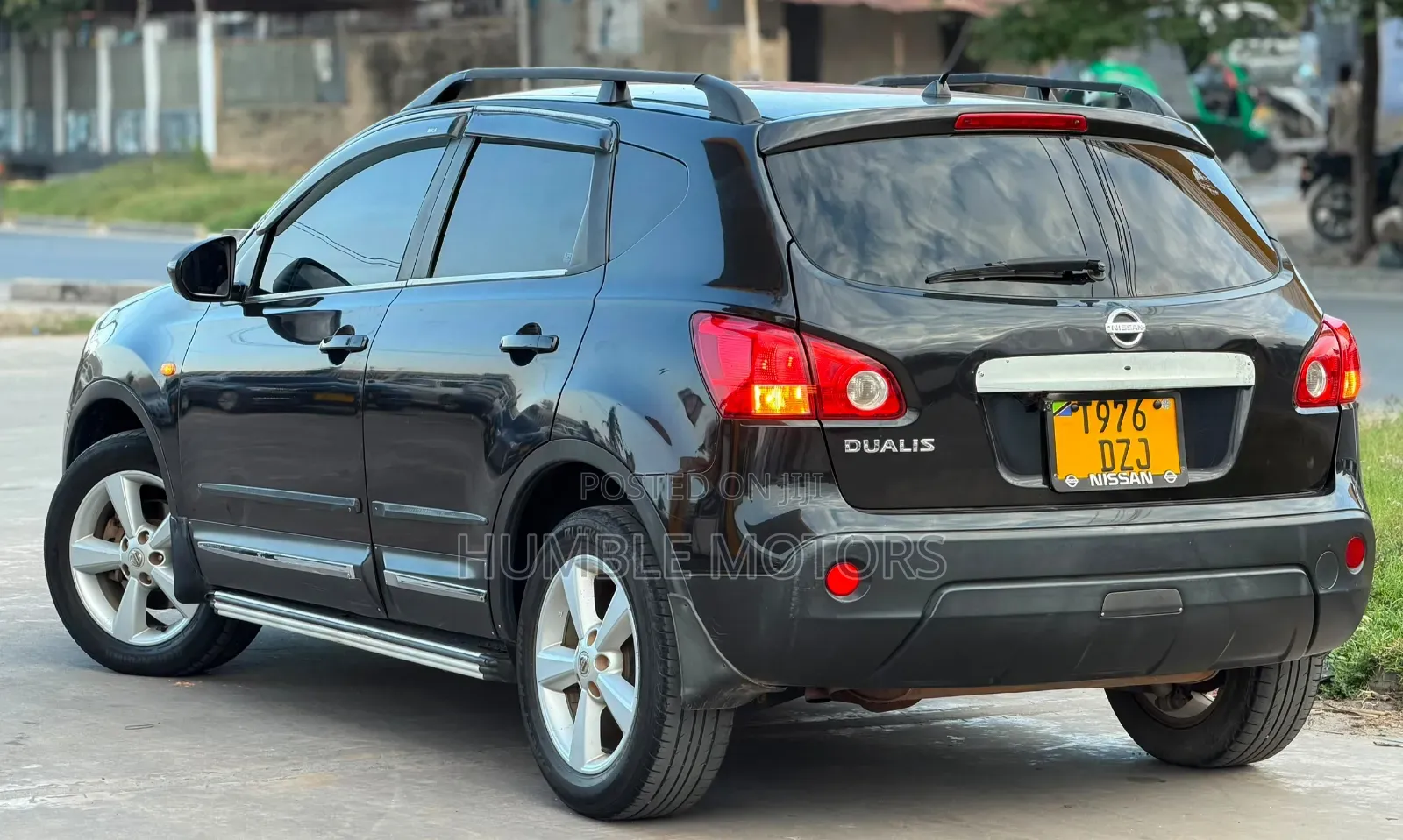 Nissan Dualis 2010 Black