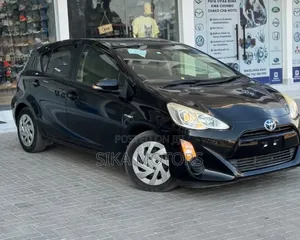 Toyota Aqua 2015 Black
