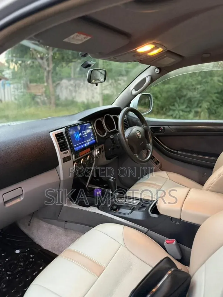 Toyota Hilux Surf 2005 Silver