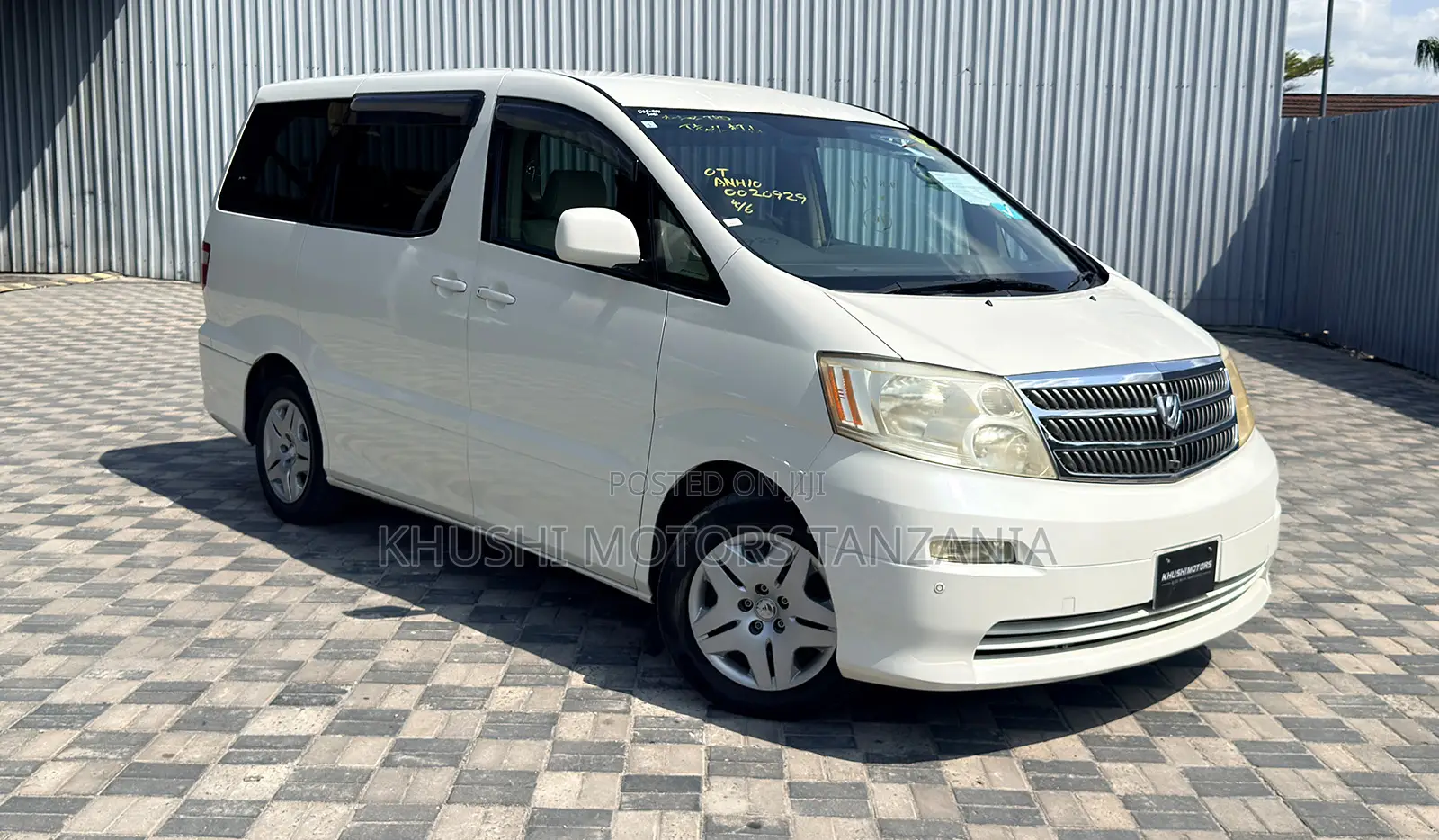Toyota Alphard 2002 White