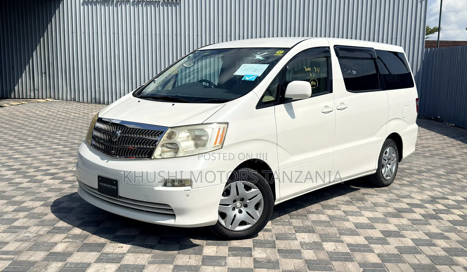Toyota Alphard 2002 White